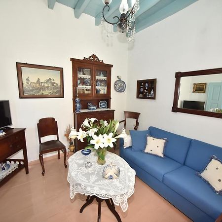 Traditional House By The Sea Mandrákion Exterior foto